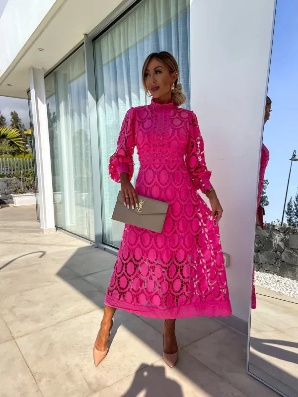 Serena Luxe – Elegant Lace Maxi Dress