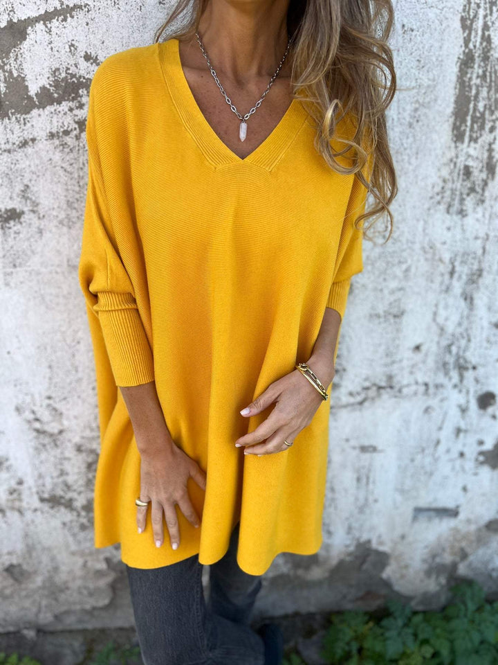 Cherry - Oversized V-Neck Knit Pullover