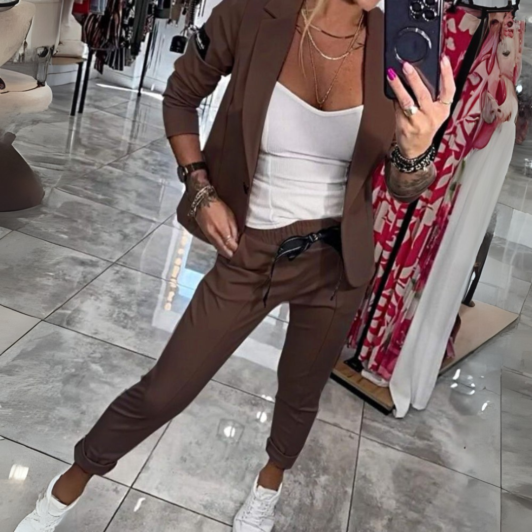 Harper Set – Casual Blazer & Jogger Trousers