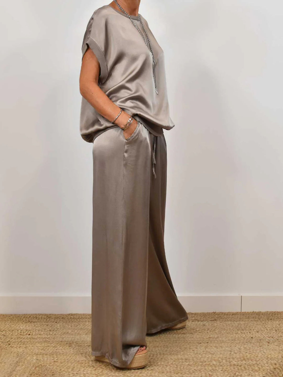 Isla - Wide Leg Lounge Set