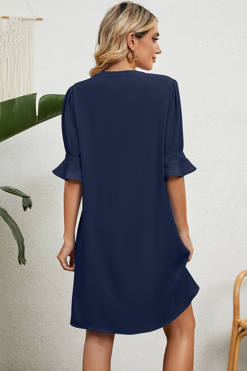 Nerina-Relaxed V-Neck Dress