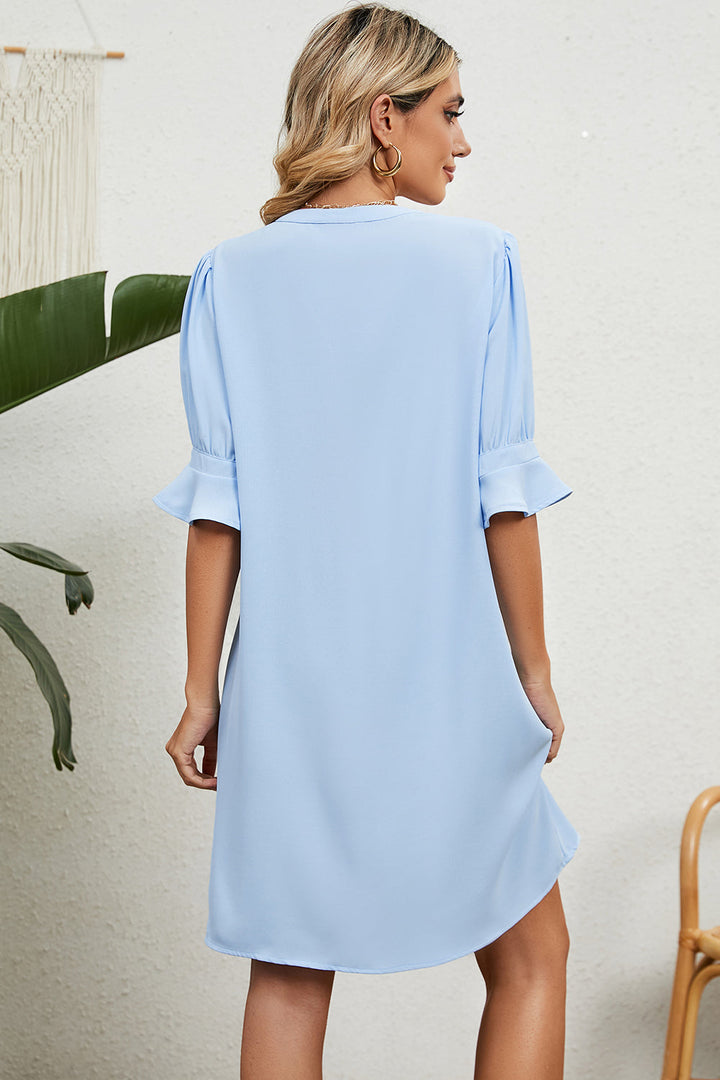 Nerina-Relaxed V-Neck Dress